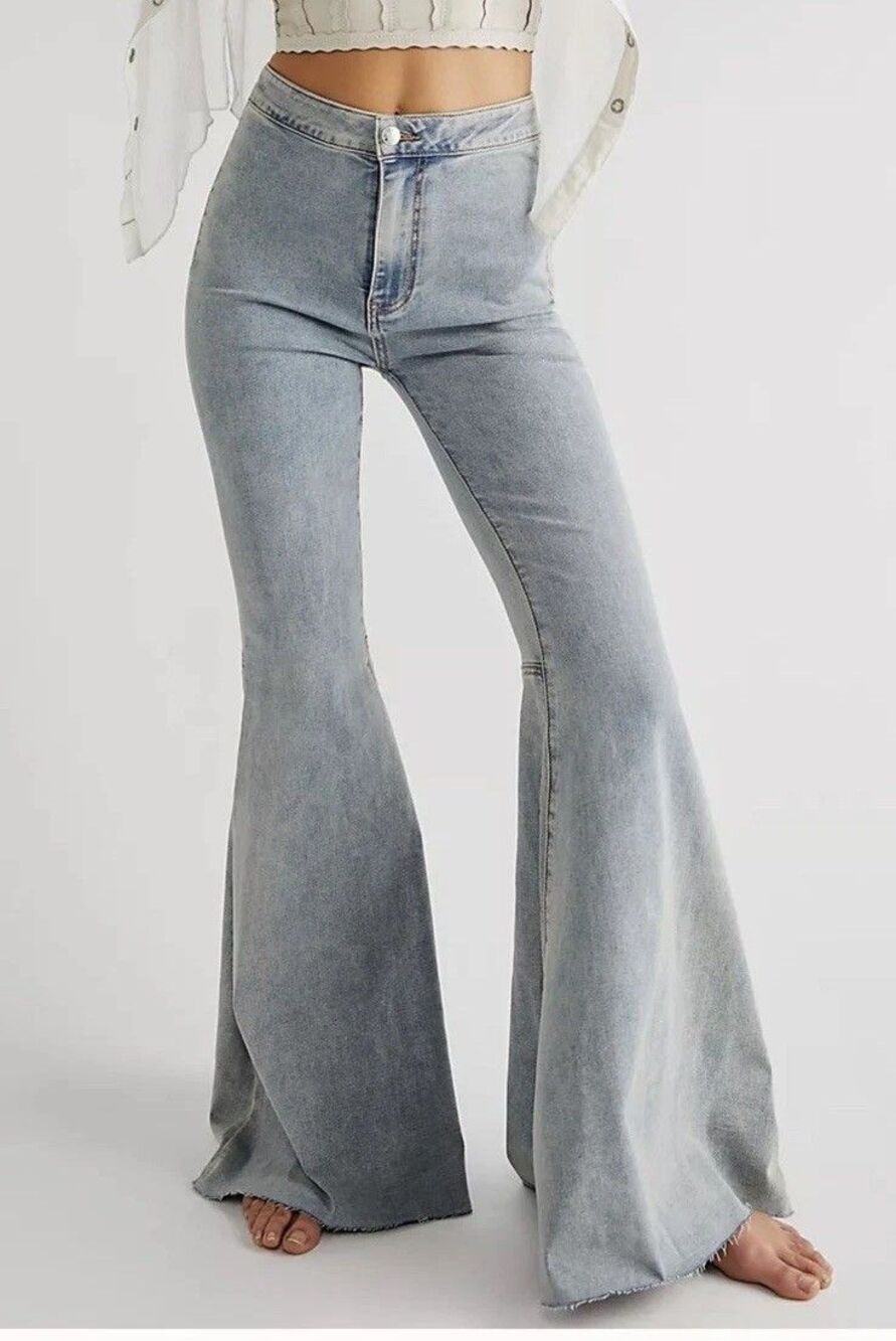 We The Free Just Float On Flare Jeans High Rise Bell Bottom Raw Hem 32x33 hippie